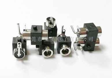 DC電源插座怎么樣使用？
